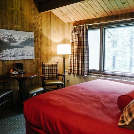 Glacier Bay Lodge Gustavus Buitenkant foto